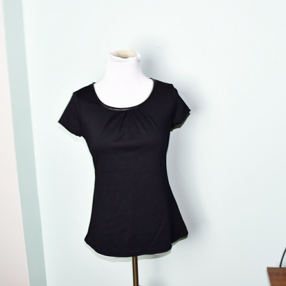 Tops - Stunning Black Faux Leather Neckline Peplum Top
